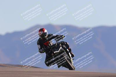 media/Nov-06-2023-Moto Forza (Mon) [[ce023d0744]]/3-Intermediate Group/Session 5 (Turn 9)/